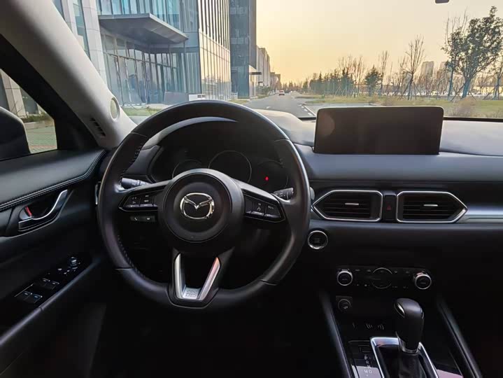 Фото 7 - Mazda CX-5