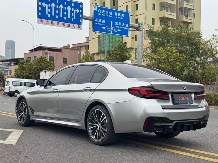 Фото 7 - BMW 5 Series