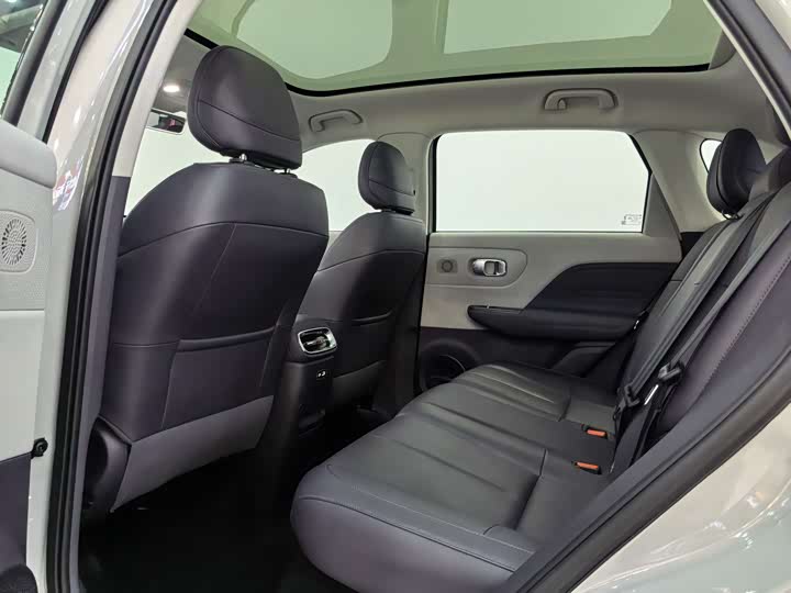 Фото 5 - Leapmotor B10