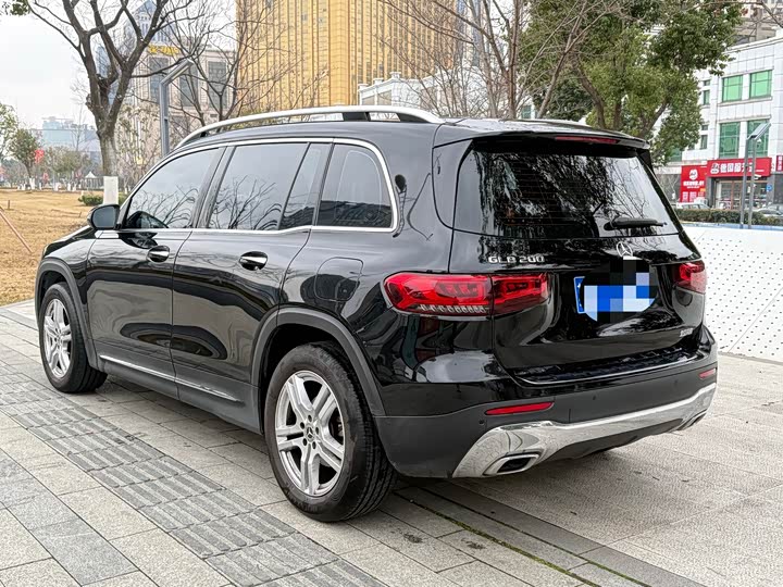 Фото 4 - Mercedes-Benz GLB-Class