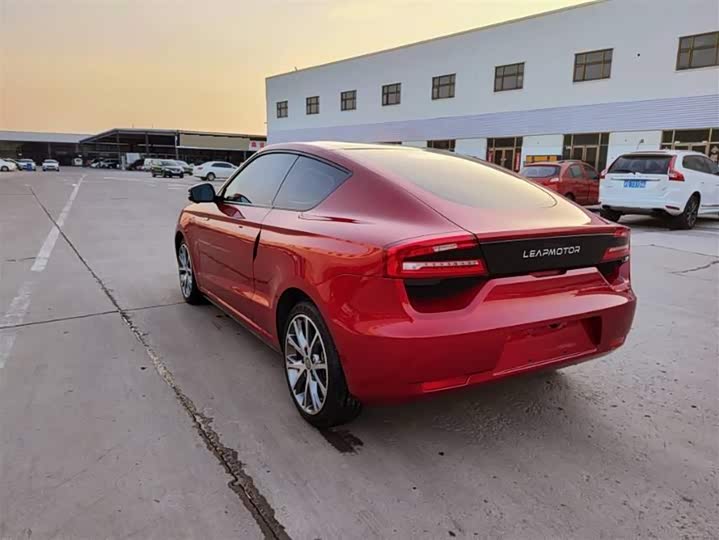 Фото 7 - Leapmotor S01