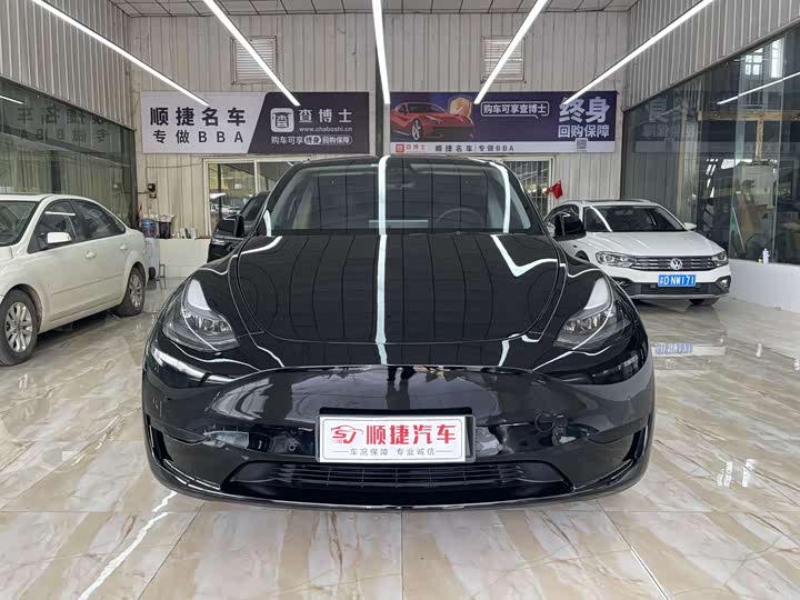 Фото 2 - Tesla Model Y