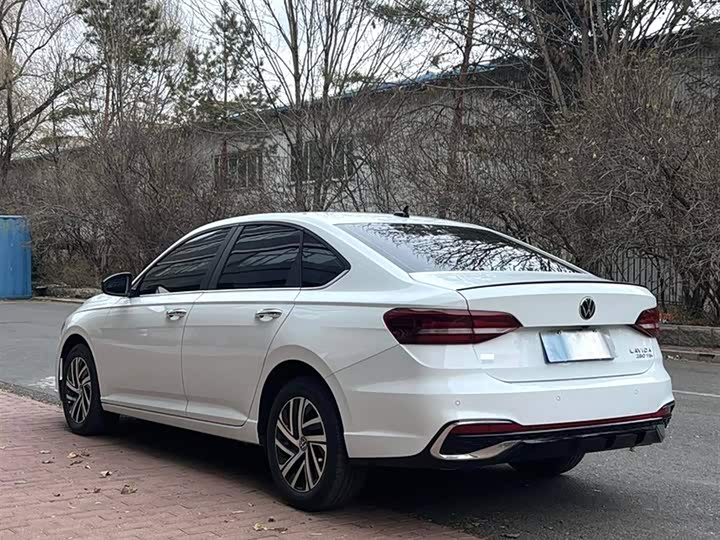 Фото 5 - Volkswagen Lavida