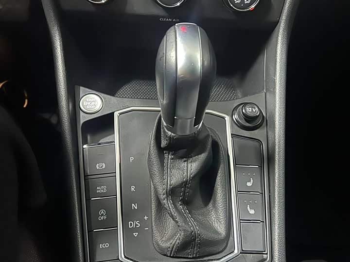 Фото 9 - Volkswagen Lavida