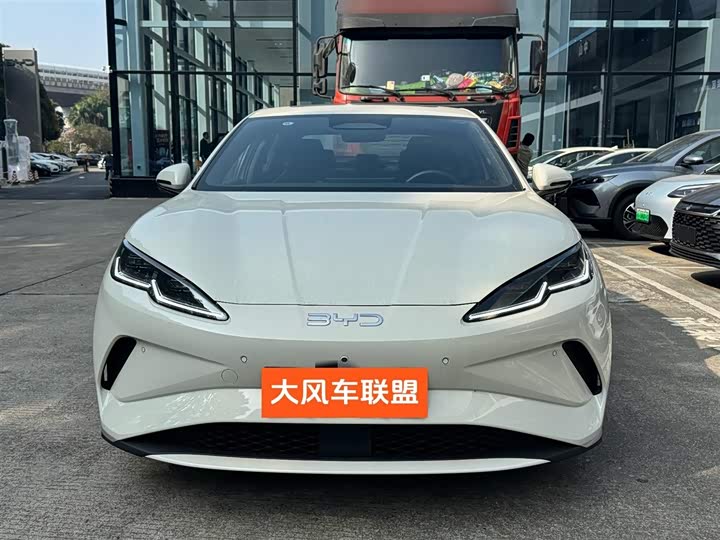 Фото 8 - BYD Seal 06 Hybrid/EV