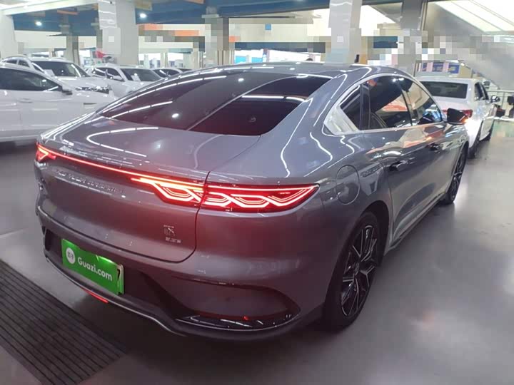 Фото 7 - BYD Han