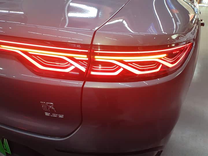 Фото 8 - BYD Han