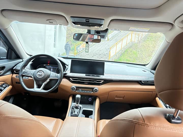 Фото 9 - Nissan Teana