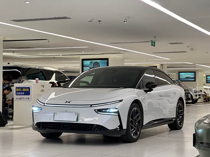 Фото 1 - XPeng F57