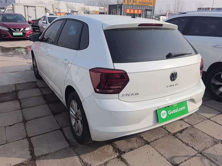 Фото 5 - Volkswagen Polo