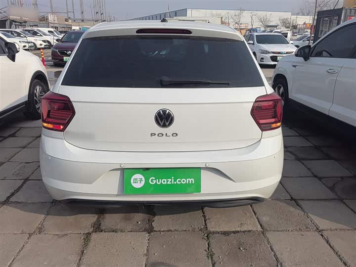 Фото 6 - Volkswagen Polo