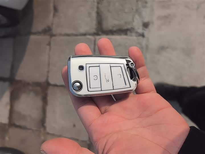 Фото 9 - Volkswagen Polo