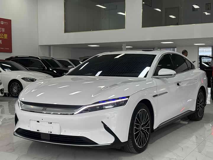 Фото 1 - BYD Han