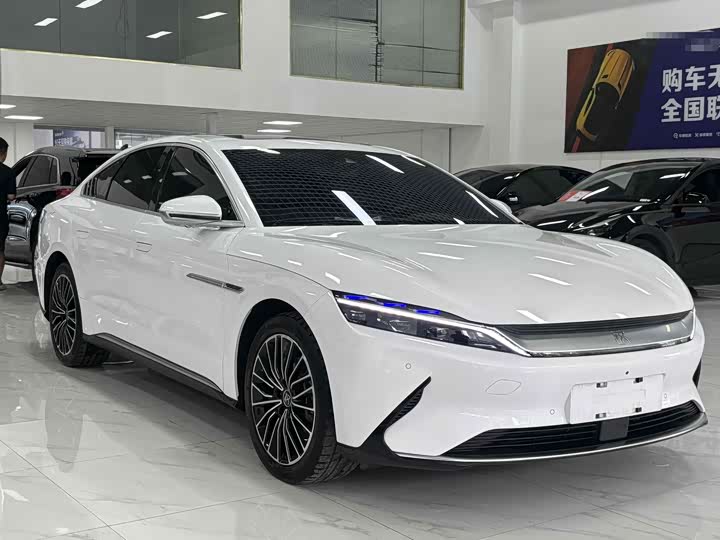 Фото 3 - BYD Han