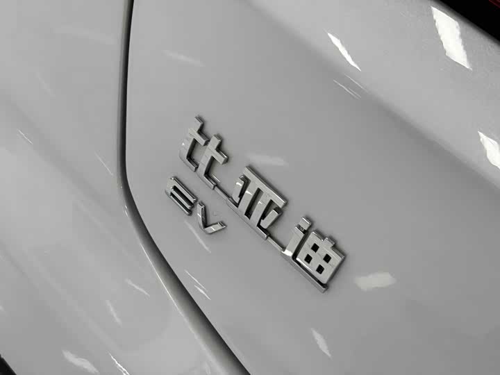 Фото 7 - BYD Han