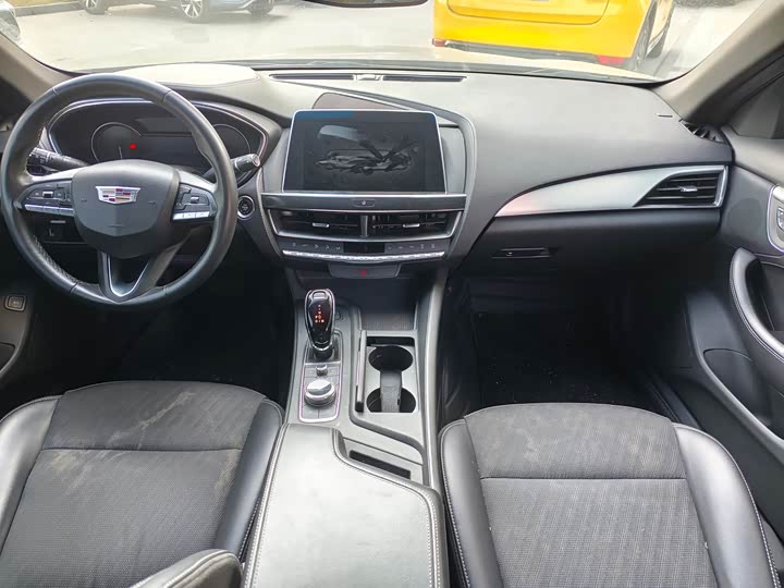 Фото 7 - Cadillac CT5