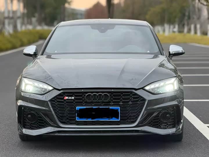 Фото 2 - Audi S5