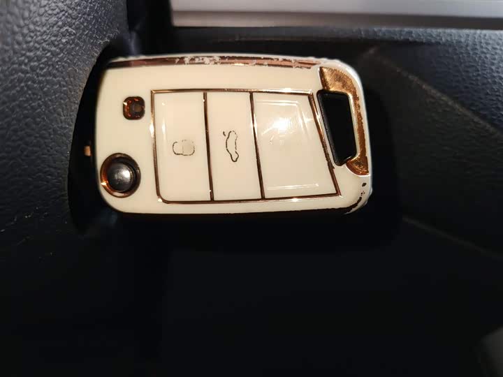 Фото 9 - Volkswagen Polo