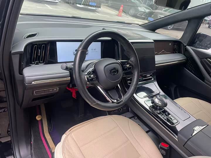 Фото 4 - GAC Trumpchi M8