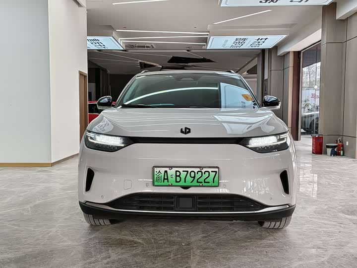 Фото 2 - Leapmotor C11