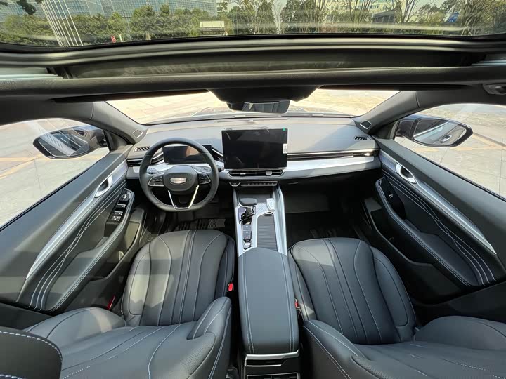 Фото 6 - Geely Preface