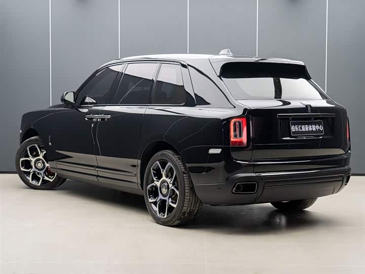 Фото 4 - Rolls-Royce Cullinan