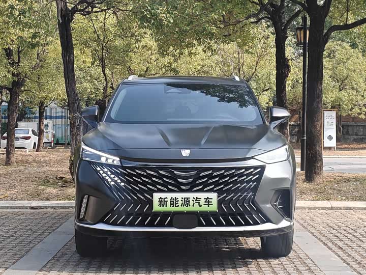 Фото 2 - Roewe RX5 Hybrid
