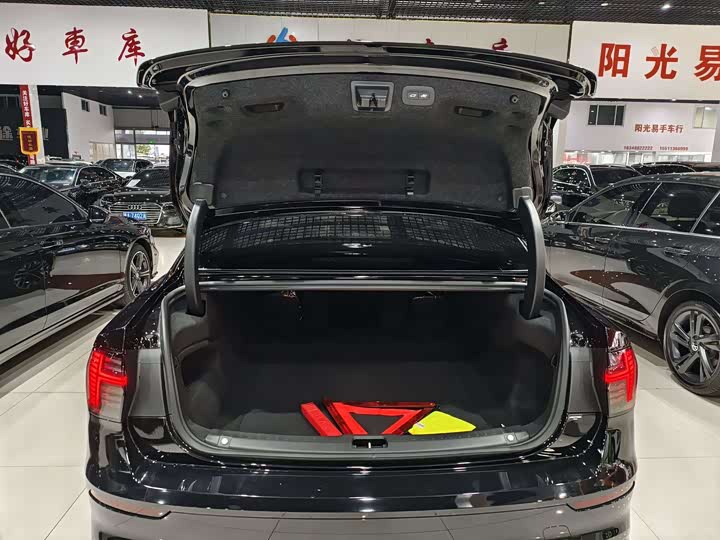 Фото 5 - Volvo S90