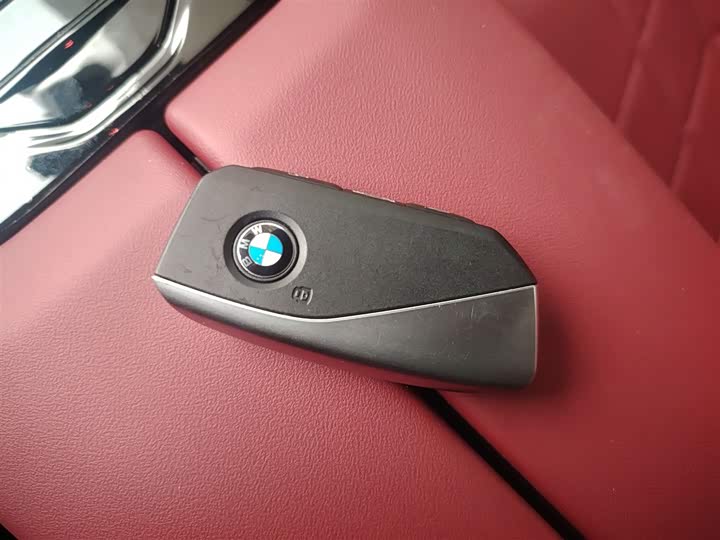 Фото 9 - BMW 5 Series