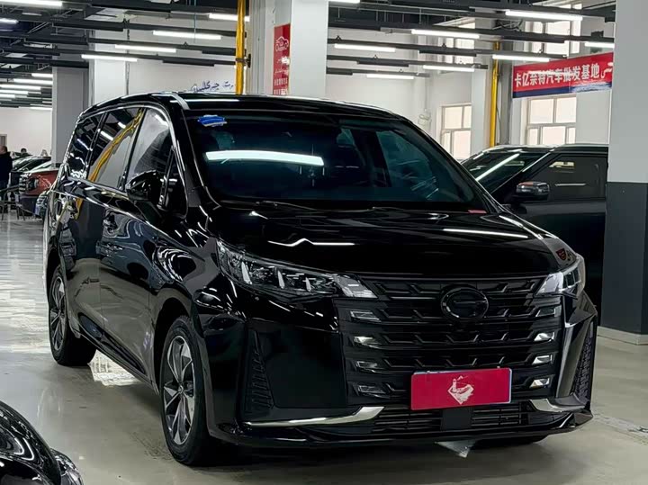 Фото 1 - GAC Trumpchi M6