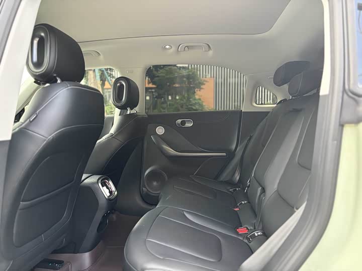 Фото 6 - Smart #1