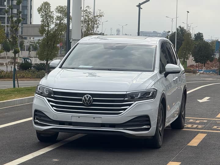 Фото 3 - Volkswagen Viloran