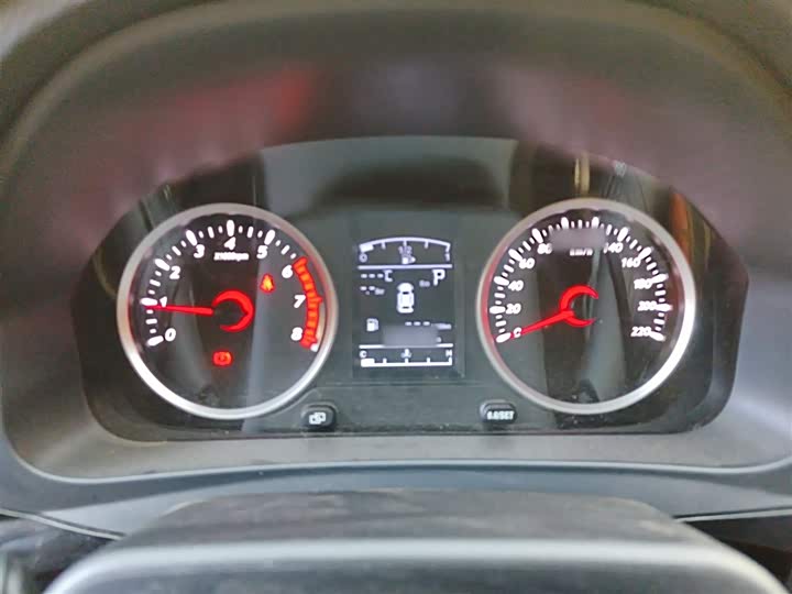 Фото 4 - Dongfeng Forthing T5