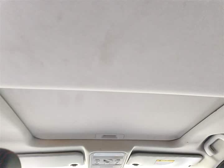 Фото 9 - Dongfeng Forthing T5