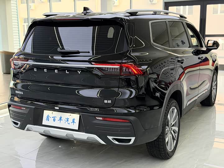 Фото 8 - Geely Okavango