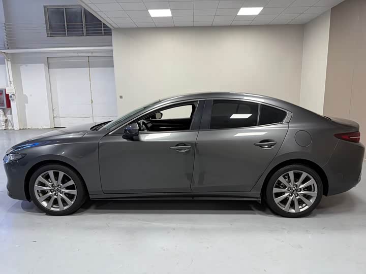 Фото 7 - Mazda 3 (Axela)