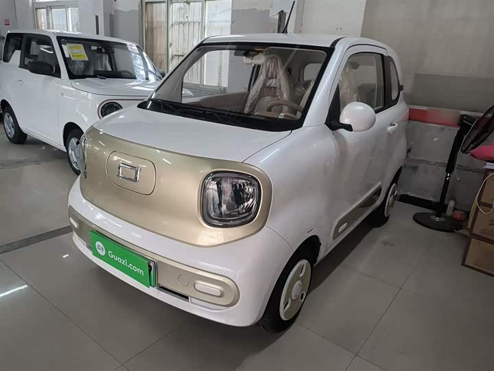 Фото 2 - Bestune Pony