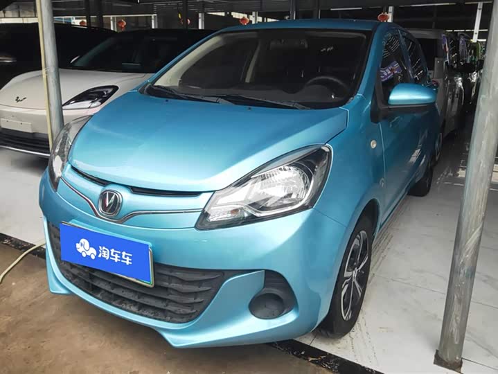 Фото 1 - Changan BenBen E-Star