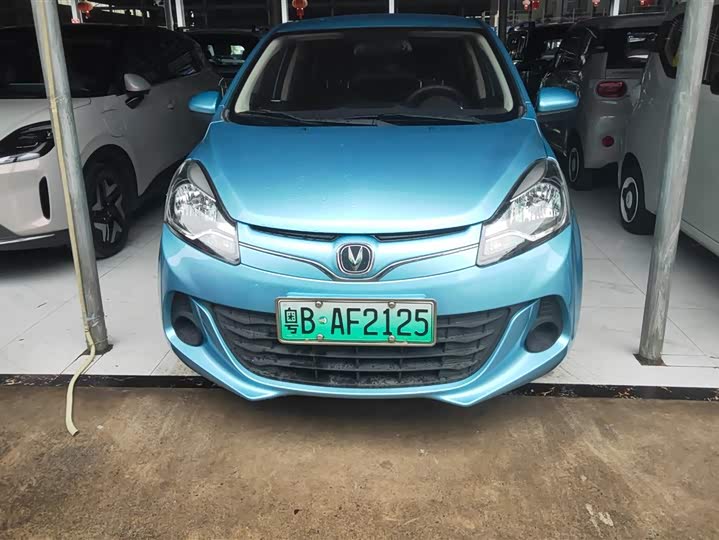 Фото 2 - Changan BenBen E-Star