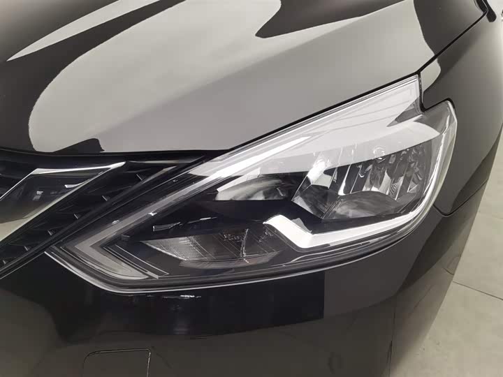 Фото 7 - Nissan Sylphy