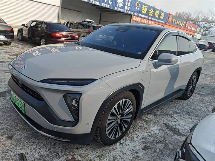 Фото 1 - Nio EC6