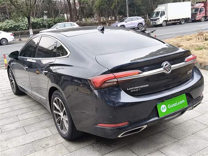 Фото 5 - Buick LaCrosse