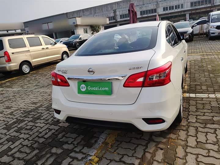 Фото 6 - Nissan Sylphy