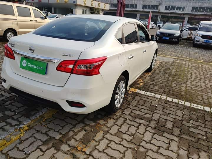 Фото 8 - Nissan Sylphy