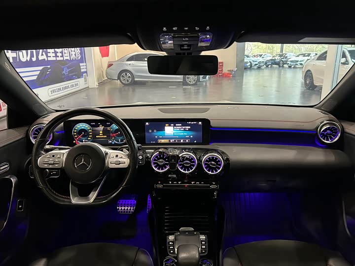 Фото 8 - Mercedes-Benz CLA-Class