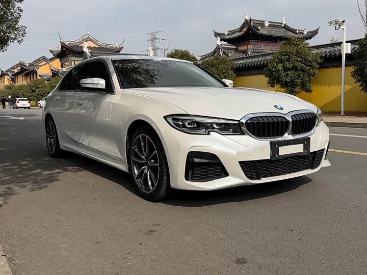 Фото 3 - BMW 3 Series