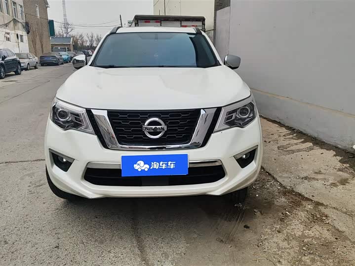 Фото 2 - Nissan Terra