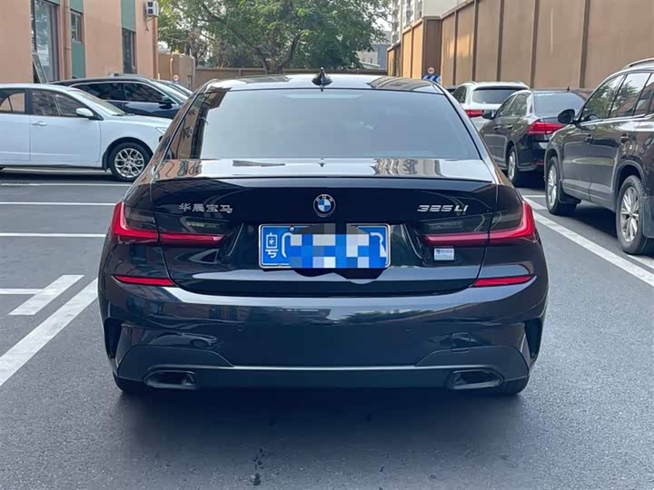 Фото 5 - BMW 3 Series