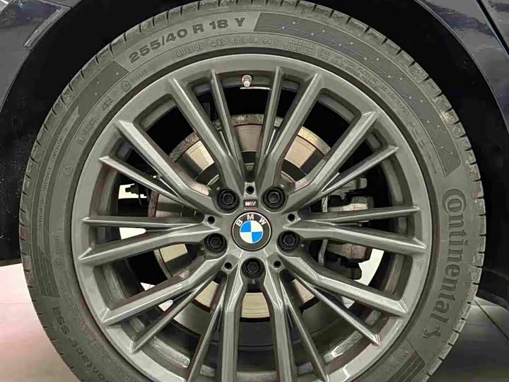 Фото 6 - BMW 3 Series