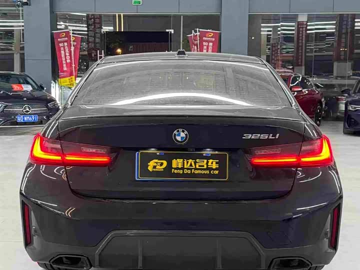 Фото 9 - BMW 3 Series